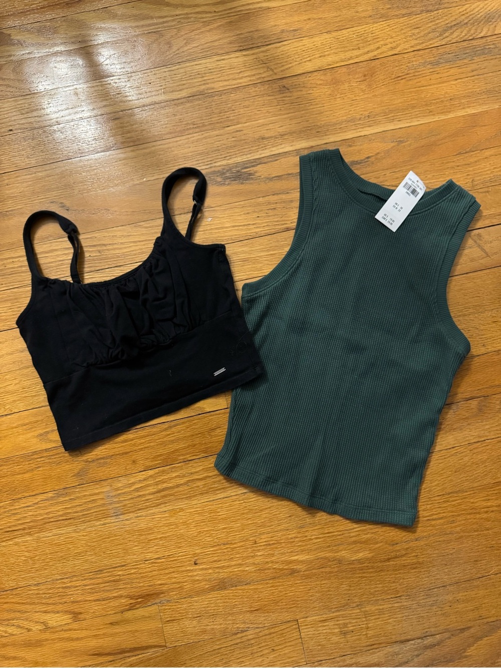 Hollister Tank Bundle